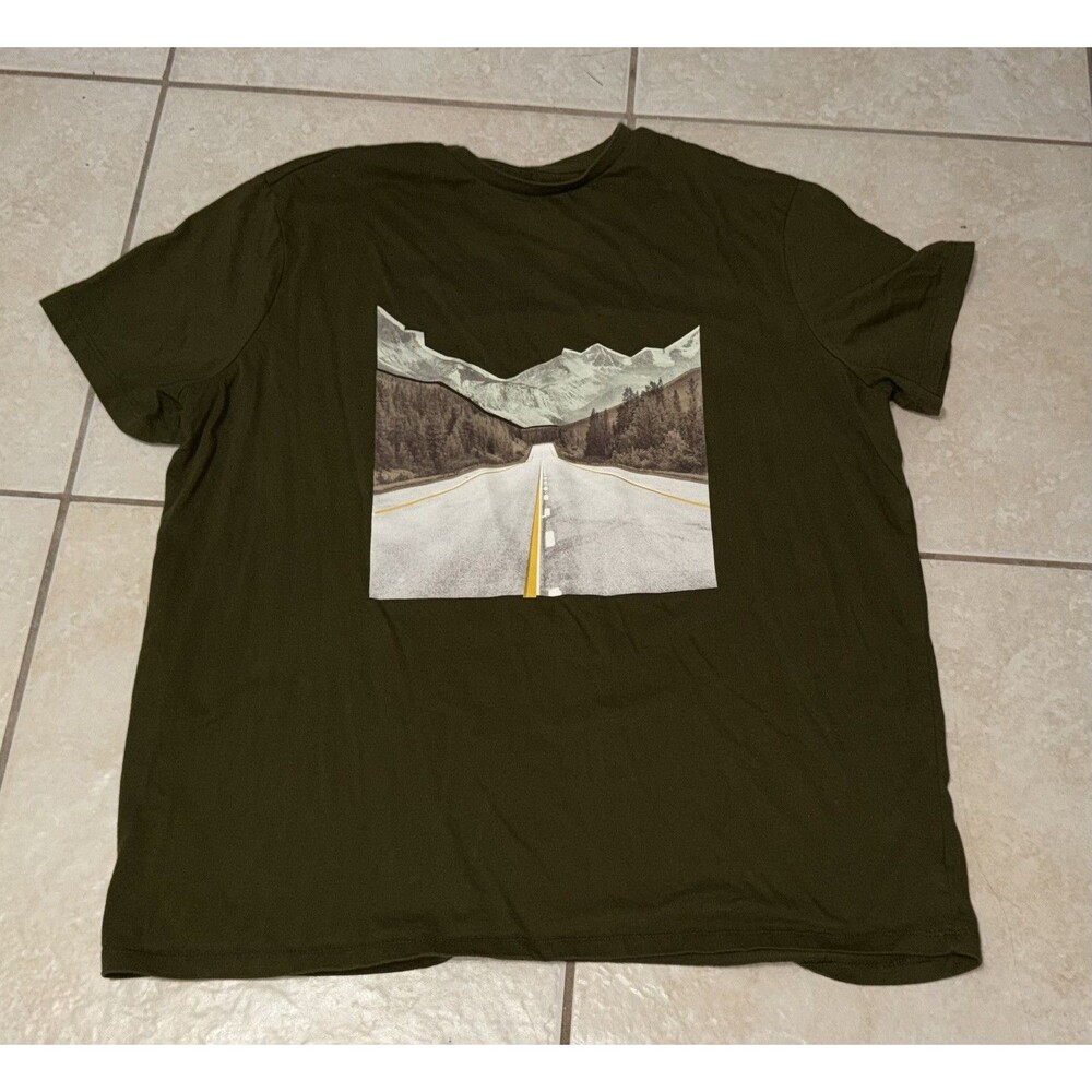 Goodfellow & Co. Men's Short Sleeve Military Green Graphic T-Shirt XL